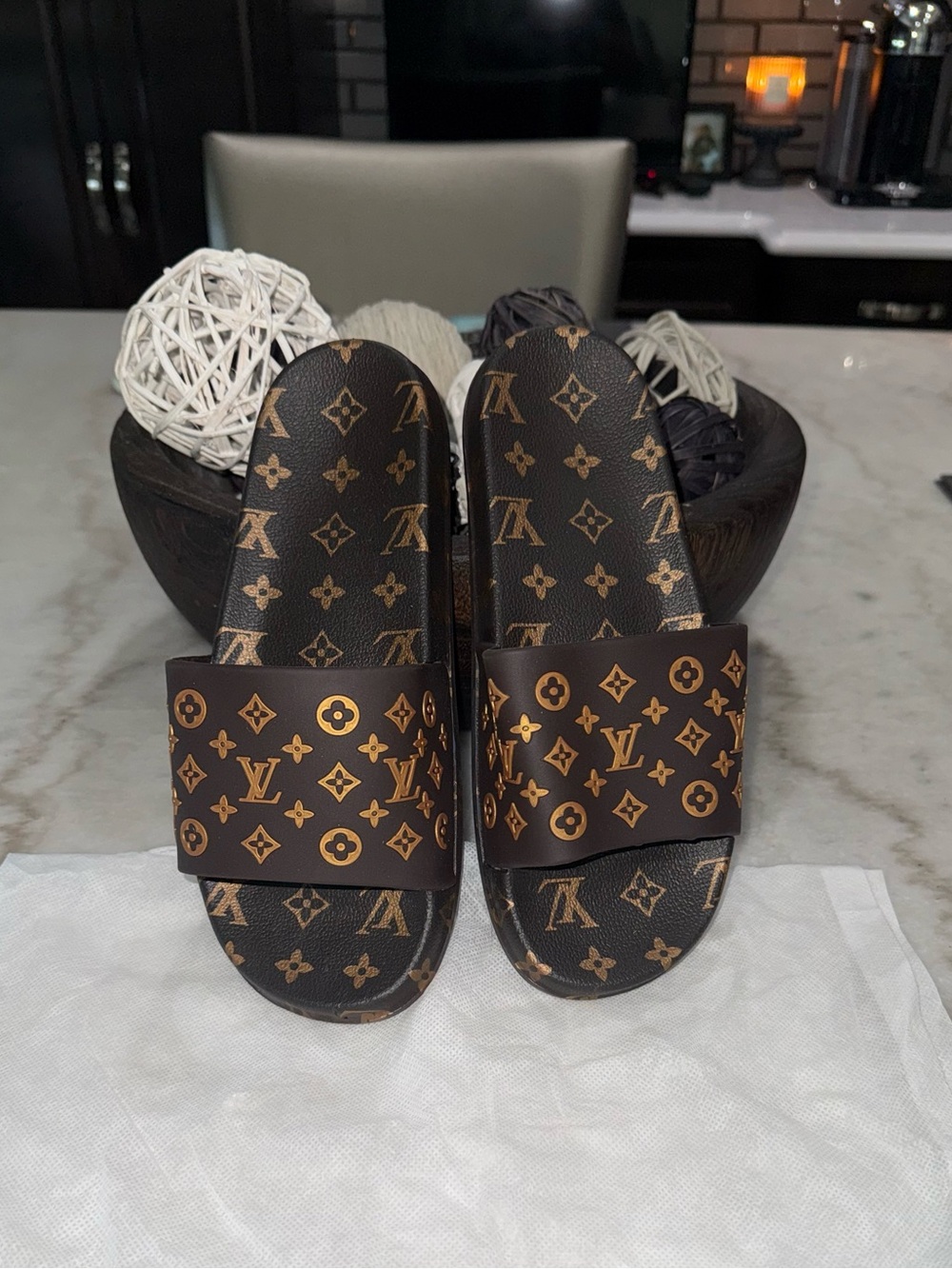 LV slides 40= US 8